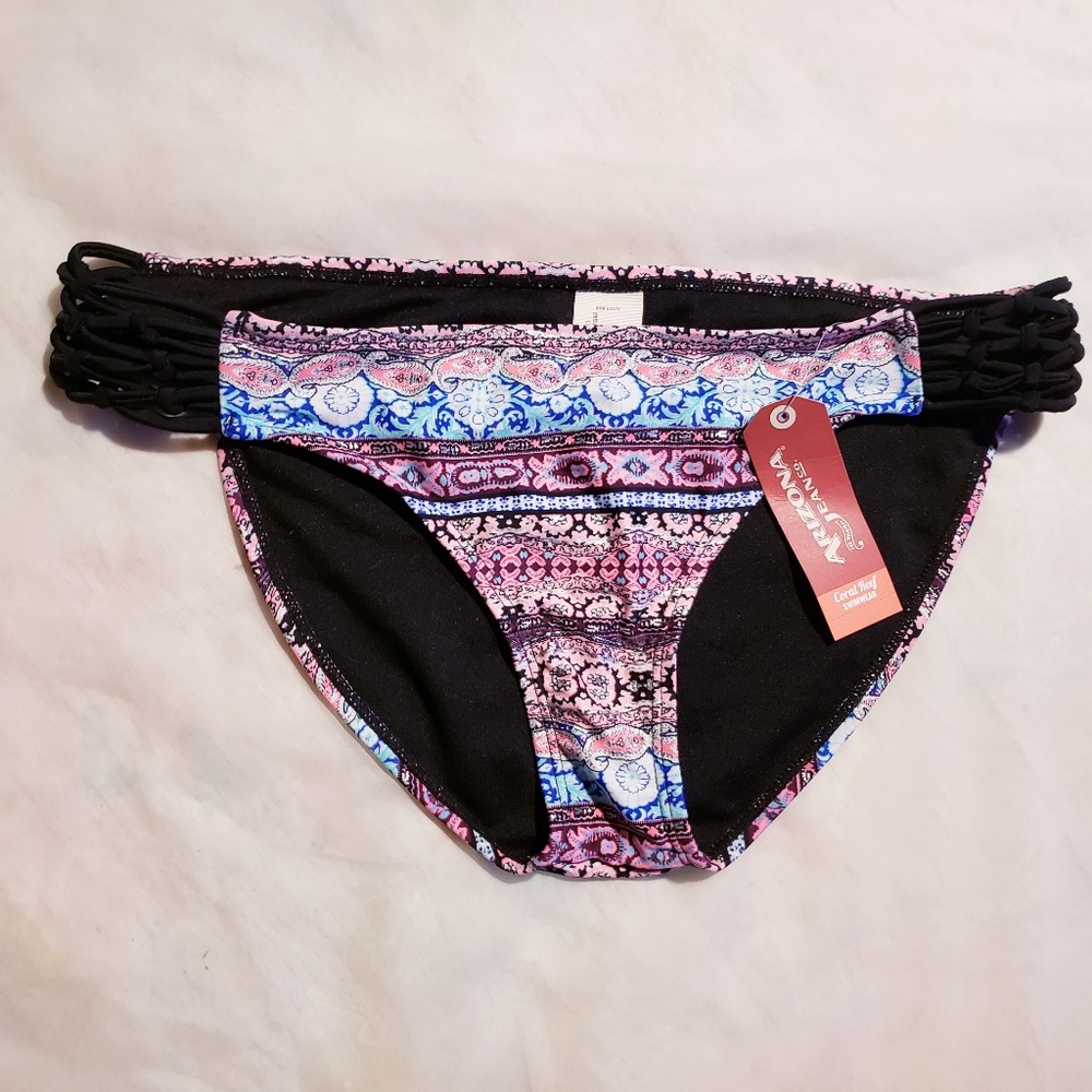 Arizona Jeans Printed Bikini Bottom Size Large.